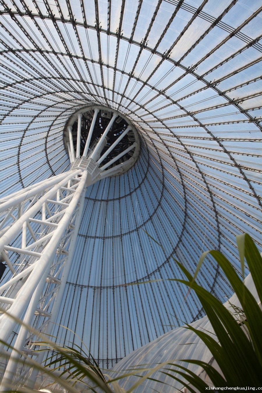 成吉思汗后裔帐篷娱乐中心 世界杯直播平台网站官网膜结构.jpg