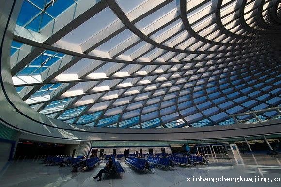 滨海高铁站ETFE膜结构 世界杯直播平台网站官网FTFE膜结构.png