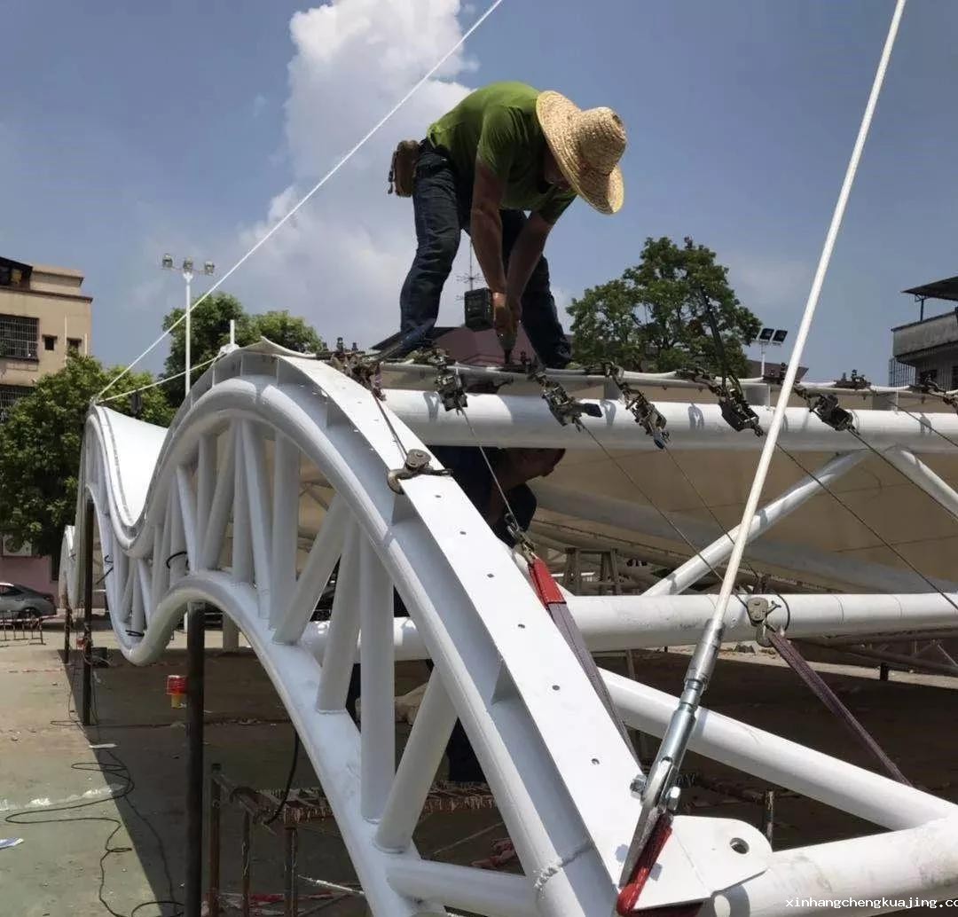 张拉膜结构 张拉膜结构