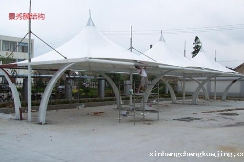 膜结构车棚 膜结构车棚