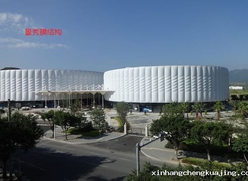 1676360517857702.jpg 1541541.jpg