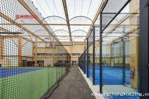 1689839554814961.jpg SinLeNoble_HalleTennis_Andia_SMC2043.jpg