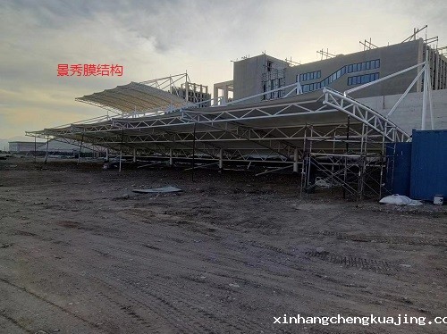 看台雨棚膜结构 看台雨棚膜结构