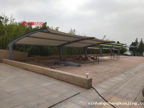 膜结构车棚的常用膜材 膜结构车棚的常用膜材