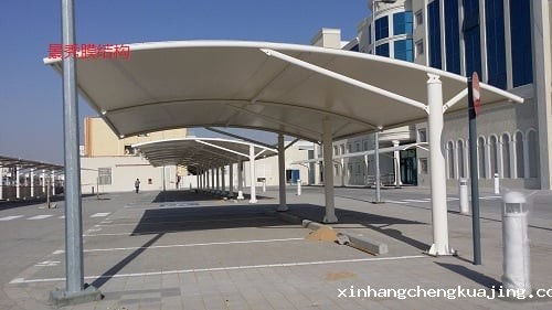 钢膜结构停车棚 钢膜结构停车棚