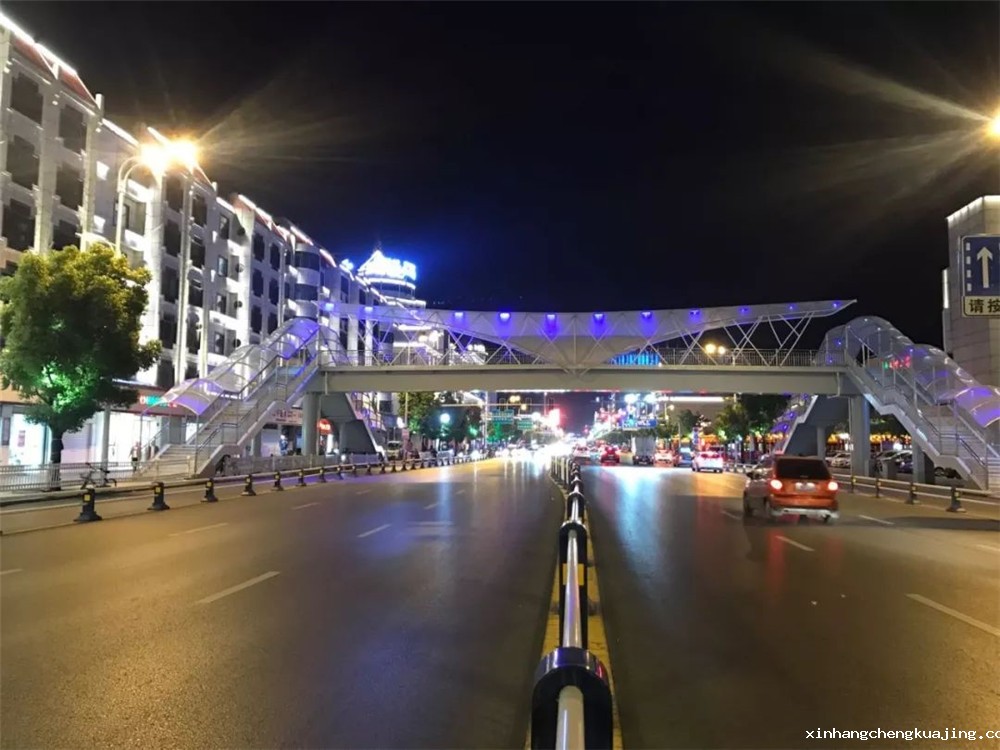 膜结构人行天桥雨棚