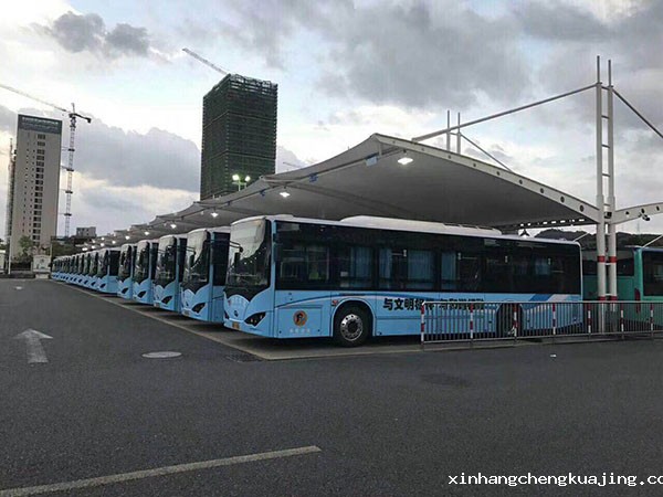 张拉膜膜结构车棚