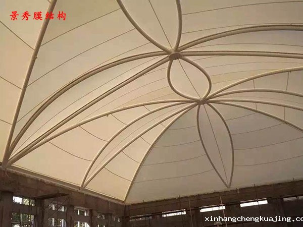 膜结构遮阳棚