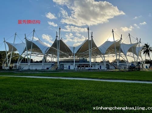 膜结构运动场