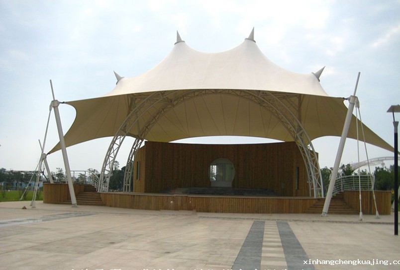 宝安体育场看台膜结构.jpg 宝安体育场看台膜结构01.jpg