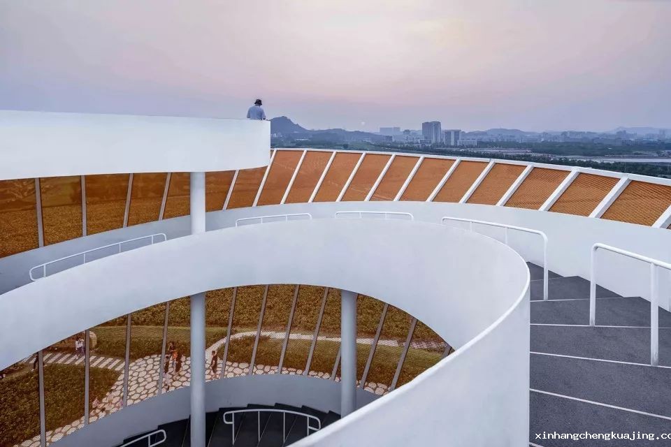 欢乐田园观光塔膜结构 深圳世界杯直播平台网站官网膜结构建筑公司