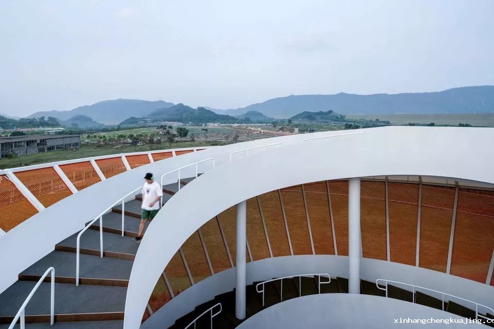 欢乐田园观光塔膜结构 深圳世界杯直播平台网站官网膜结构建筑公司