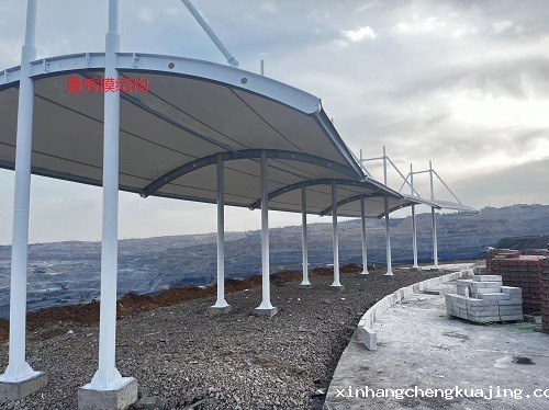 露天停车棚的选购方法 露天停车棚的选购方法