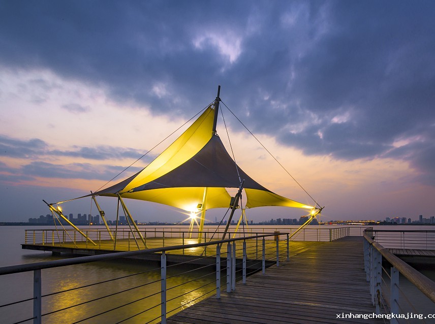 世界杯直播平台网站官网景观张拉膜结构