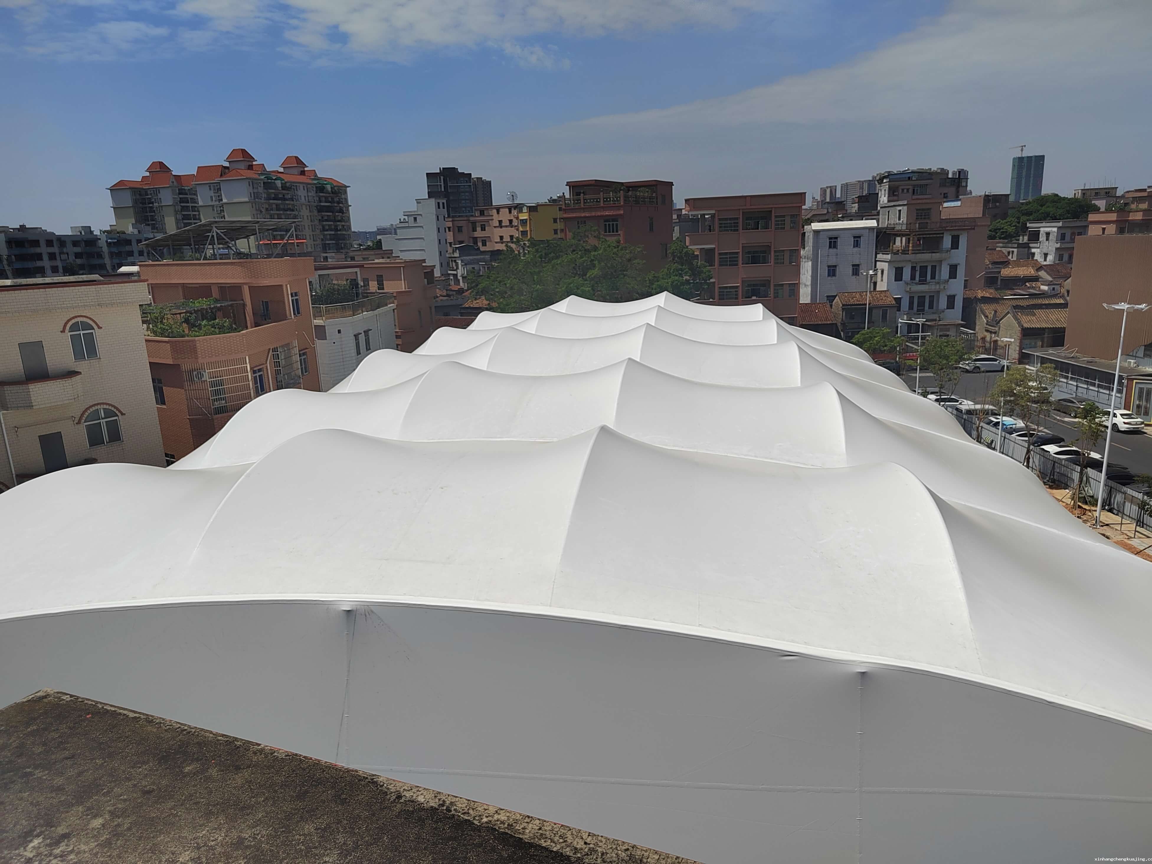 膜结构雨棚